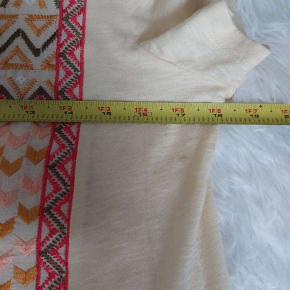 5 For $50🔥  Sundance Embroidered Short Sleeve T Shirt Southwest Boho Earthy - Picture 8 of 8